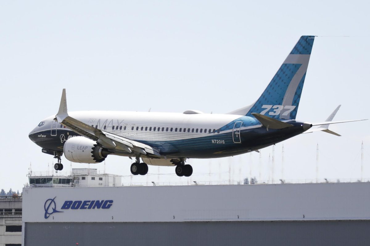Lawsuit Against Boeing Ends in Suicide