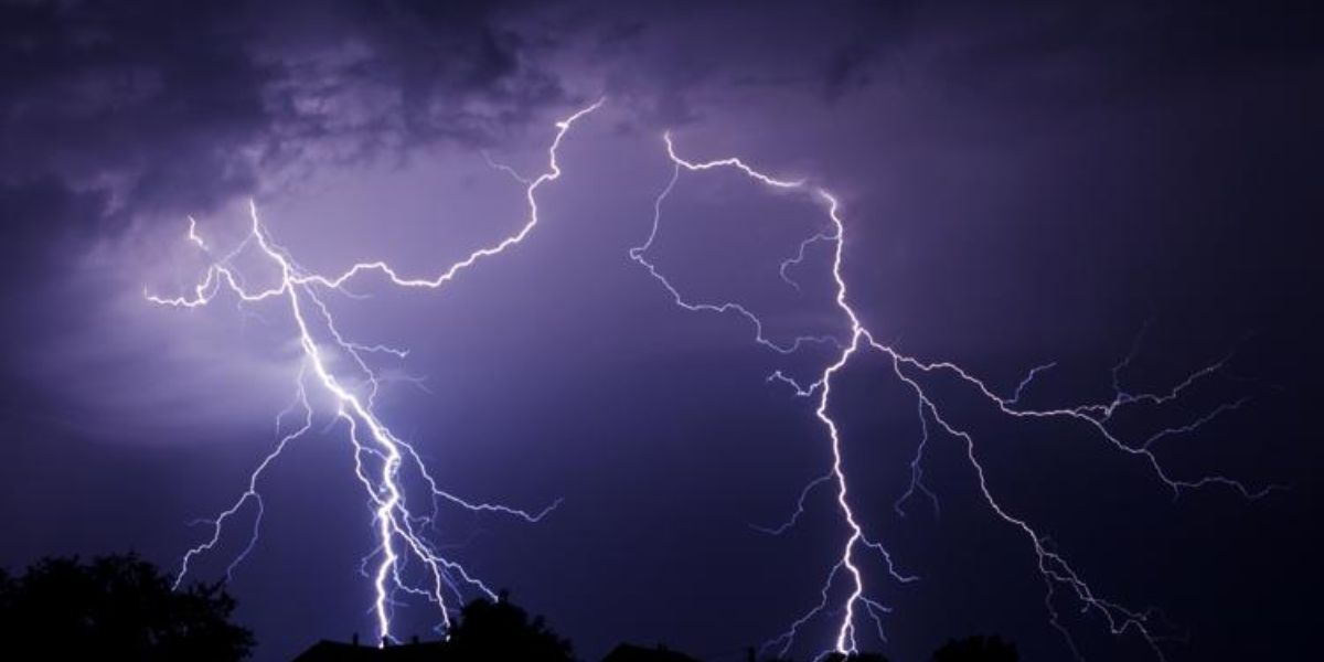 Forecasters Issue Urgent Warning as Storm Fuel Explodes Far Beyond Predictions — Millions in the Path Tonight