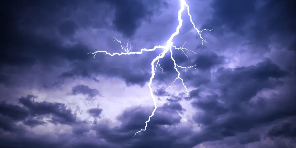 Severe Thunderstorms, Power Outages, and a Week of Dangerous Weather: What Every New Jersey Resident Must Know Right Now