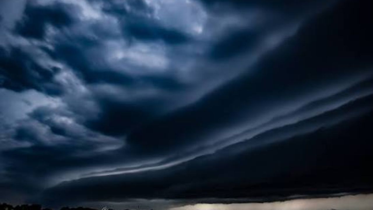 Calm skies in Virginia won't last — dangerous storms with 60 mph winds and flash flooding are coming today