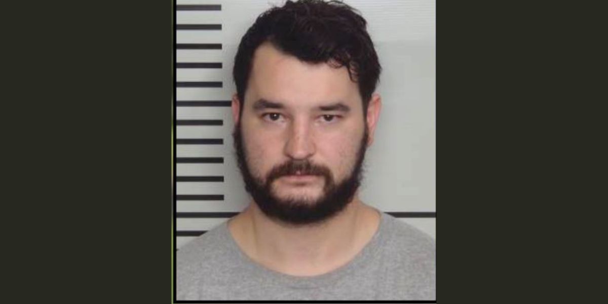 Drunk Driver Who Smiled at Couple Hours Earlier Deliberately Mowed Down Man Searching for His Cat — Now Faces Serious Charges, Police Say