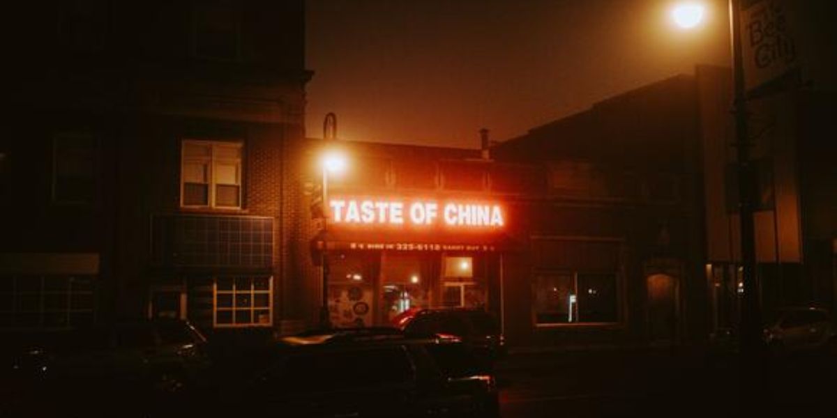 Iowa Town With Just 77 Residents Home to a Restaurant Operating Since 1852, Records Show