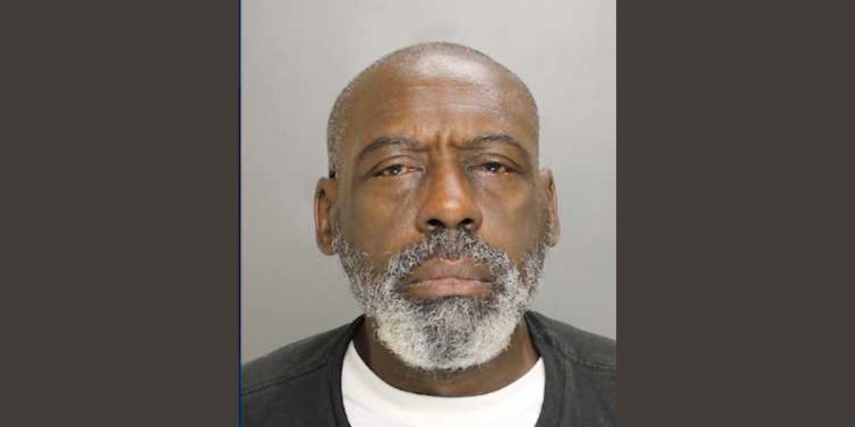 Man stuffed dead friend into trash bin — and left it in his kitchen above a pizza shop
