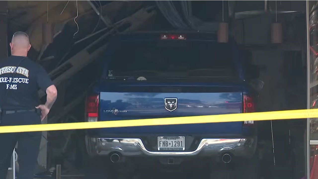 Teen saving for college dies after car crashes into Texas bakery where she worked