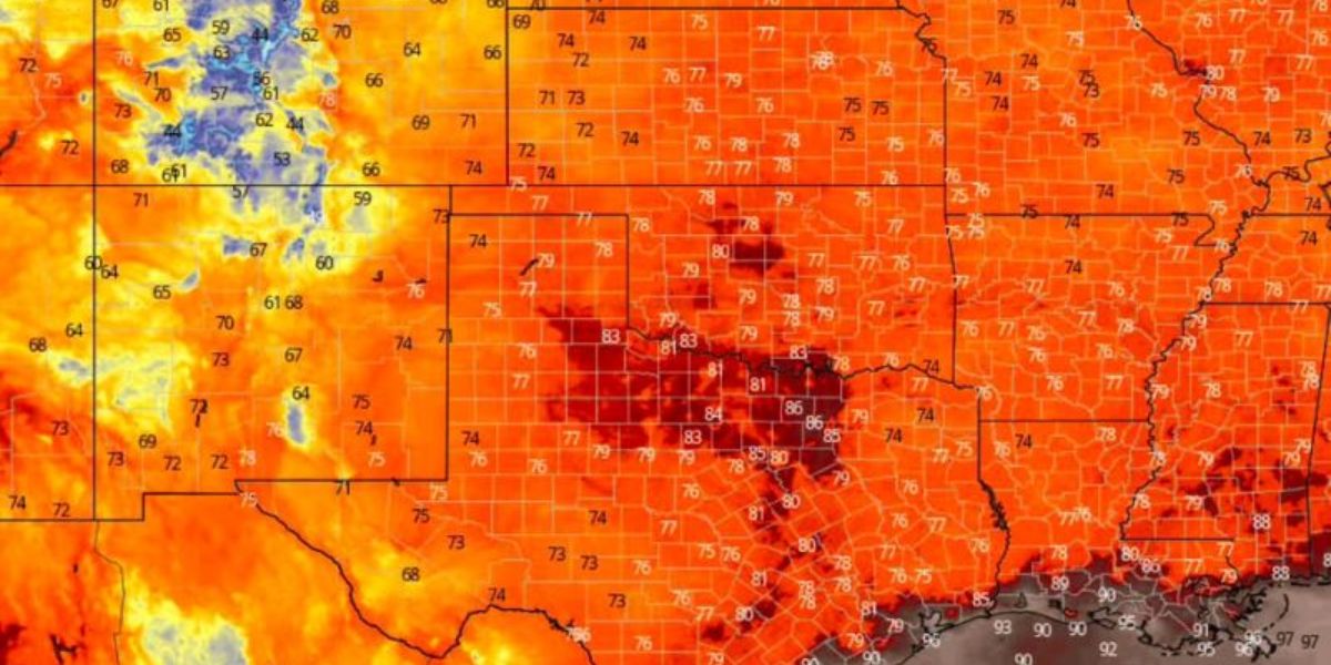 Temperatures Surge Past 100°F Across the South — Doctors Are Now Warning Residents to Stay Inside